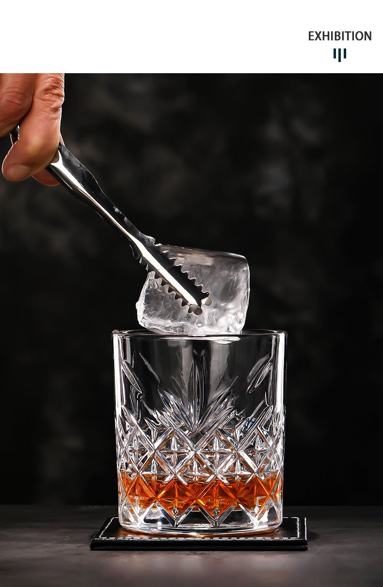 Vintage Carved Lead-free Glass Wine Glass